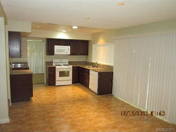 5th image of 20209 Hillford Ave