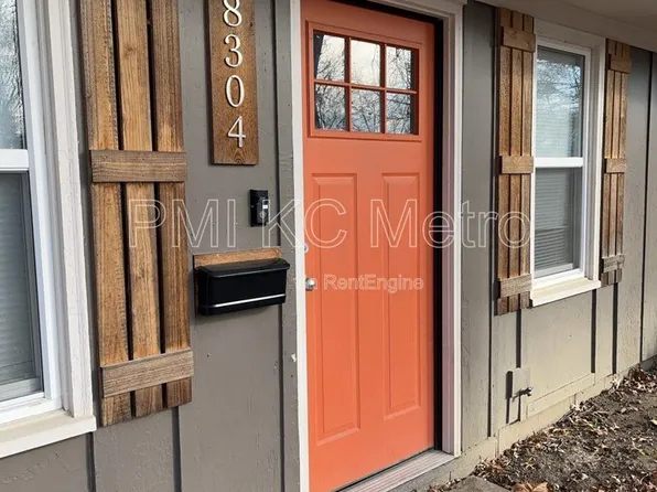 8304 E 110th Ter, Kansas City, MO 64134