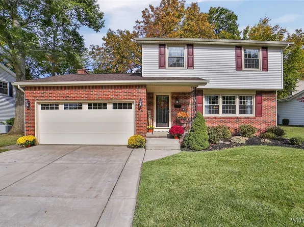 46 Tobey Hill Dr, Buffalo, NY 14224