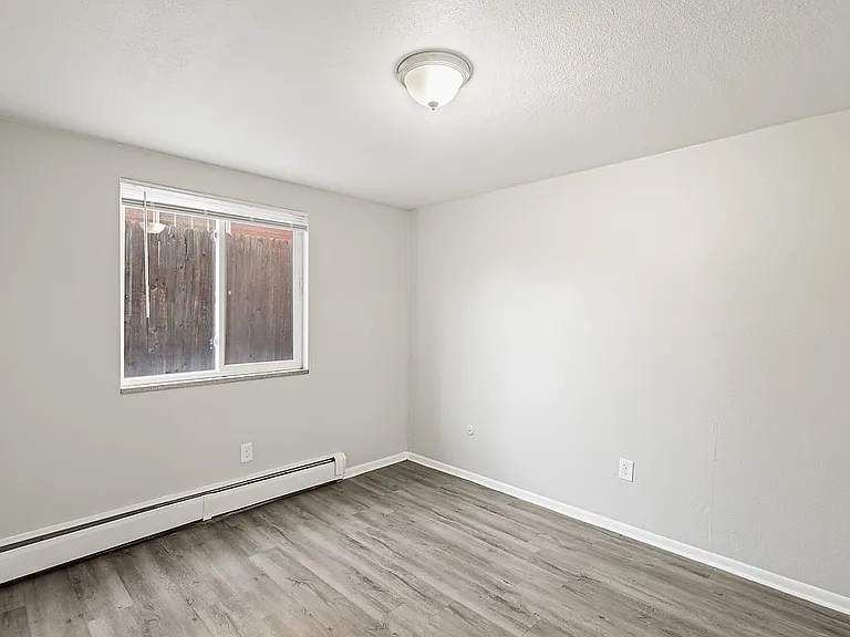 1245 Corona Street — Photo 16