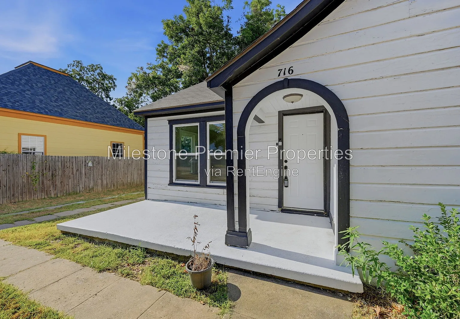 3 bed, 2.0 bath, 1254 sqft, $1,450 — Photo 4