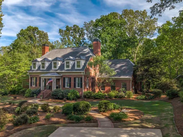 99 Oakland Ct, Tallapoosa, GA 30176