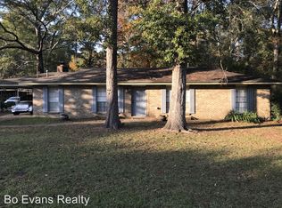 3311 Pinebrook Ln, Millbrook, AL 36054