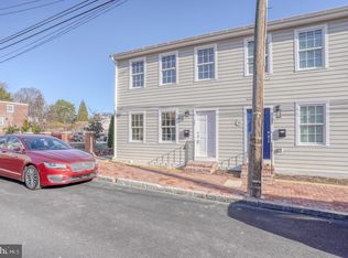 37 W 3rd St, New Castle, DE 19720