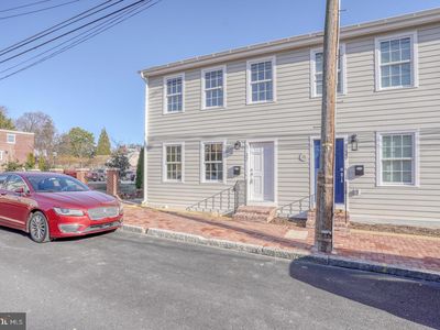 37 W 3rd St, New Castle, DE, 19720