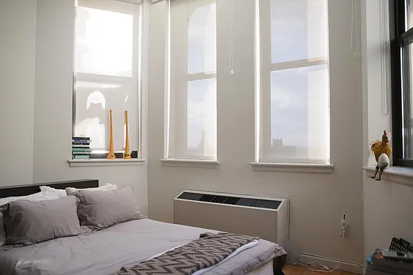 Rented by Corcoran | media 19