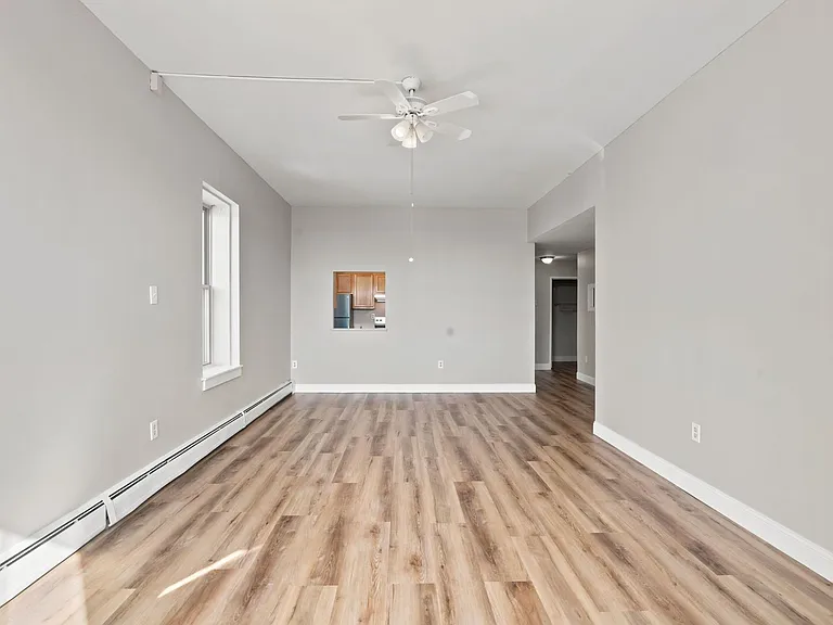 164-178 High Street — Photo 11