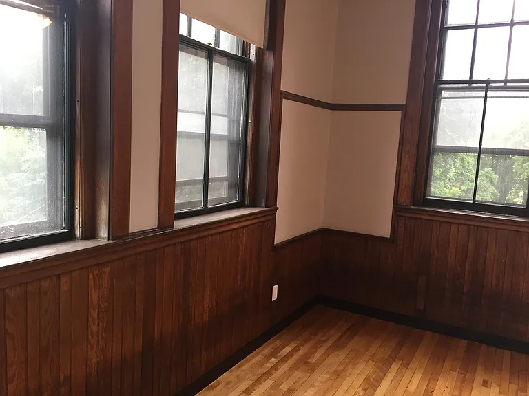36 Abbott Street — Photo 31