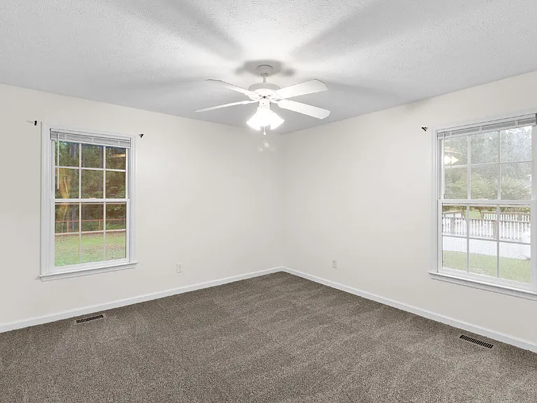 757 Stone Cross Dr — Photo 21
