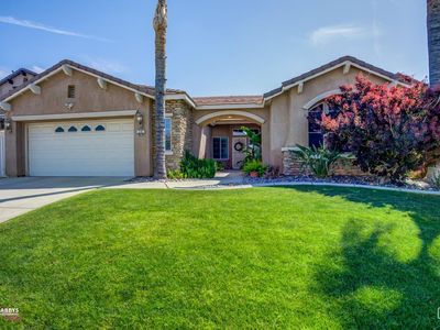 22 Emerald Isle Way, Bakersfield, CA, 93314