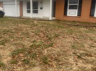 1700 Verlene Dr, Florissant, MO 63031