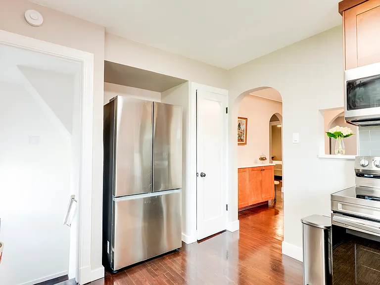 1830 Oconnell Ave — Photo 9