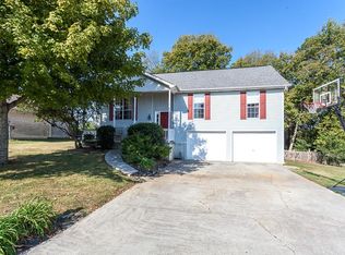 1532 NW Carrie Belle Dr, Knoxville, TN 37912