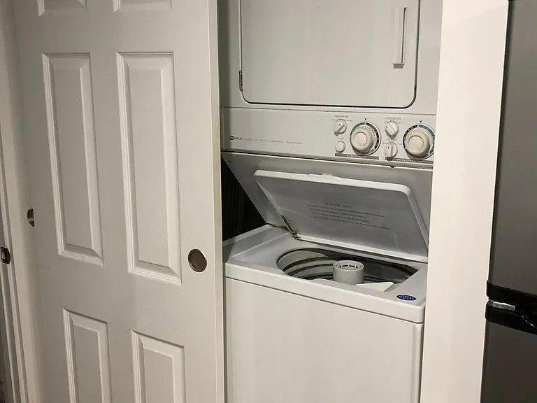 Maytag Washer/Dryer