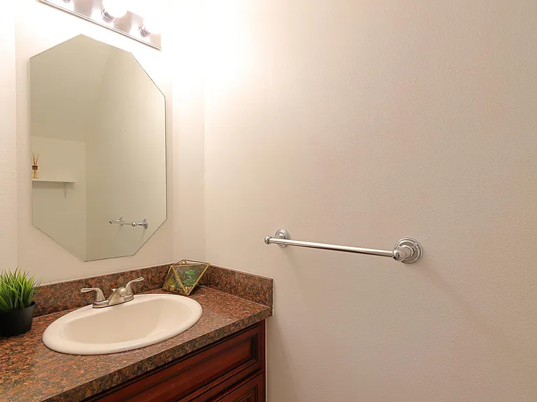 5075 SE Mariner Garden Cir — Photo 15