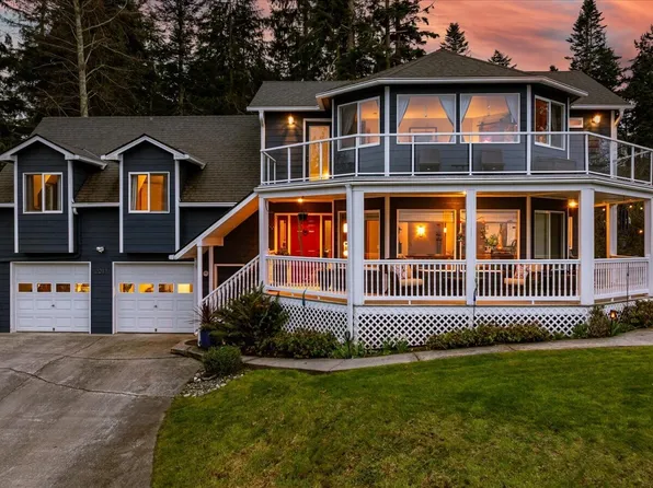 2011 Sandusky Road, Oak Harbor, WA 98277