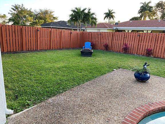2nd image of 1988 NW 110th Ln