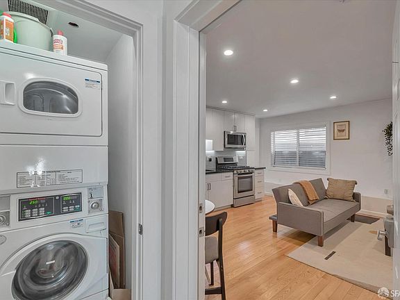 5th image of 807 Alvarado St