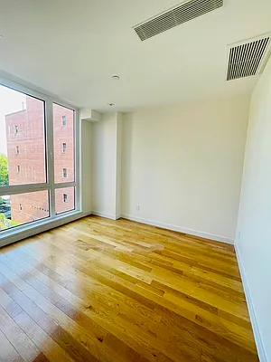 Rented by E Realty International Corp | media 13