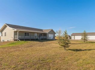 16044 Engelhart Ln, New Underwood, SD 57761
