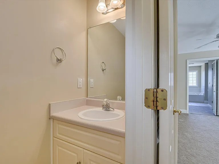 929 Sawbuck Way — Photo 15