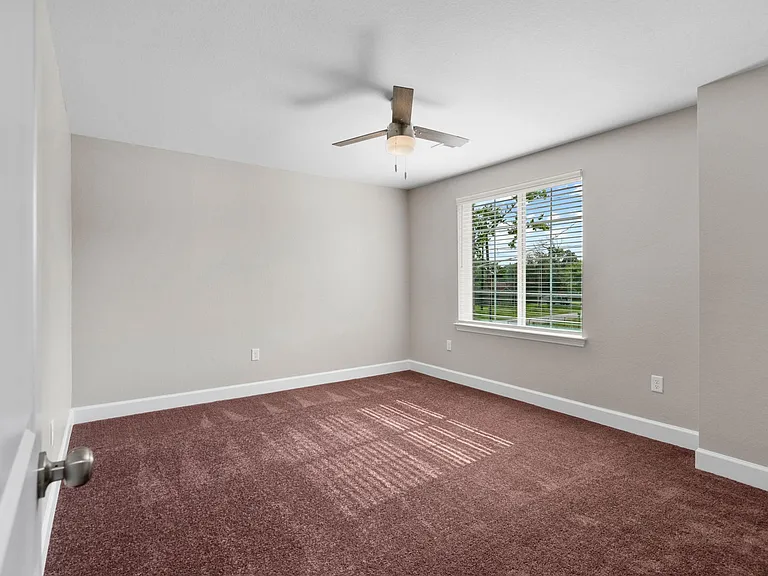 5423 Bacher St #B — Photo 23