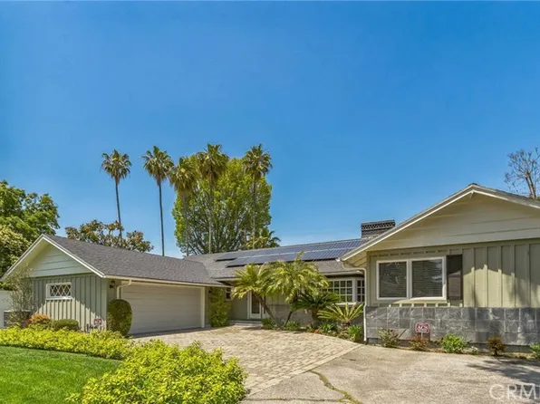 10457 Camarillo St, North Hollywood, CA 91602