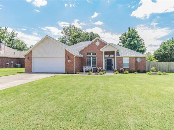 313 Nelda Ave, Lowell, AR 72745