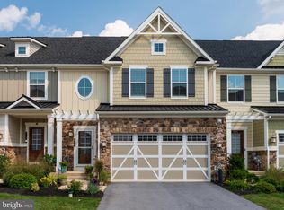 619 Cliff Ln, Malvern, PA 19355