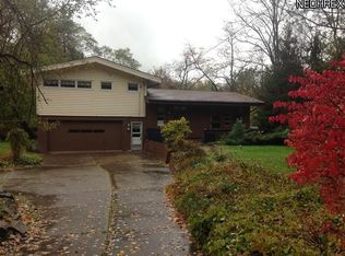 36801 Rogers Rd, Willoughby Hills, OH 44094