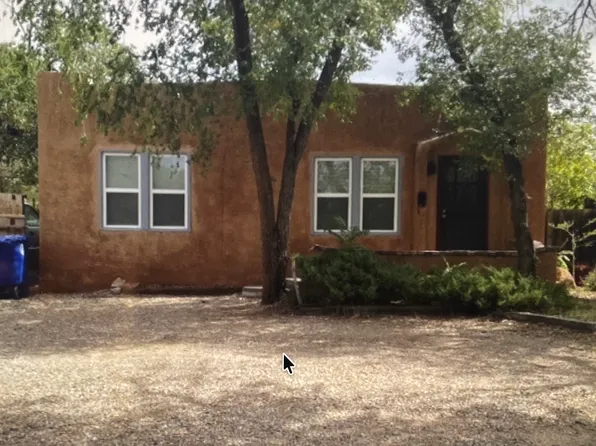 324 Girard Blvd SE, Albuquerque, NM 87106