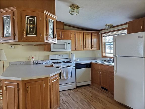 4th image of 6321 Murphy Dr #C014