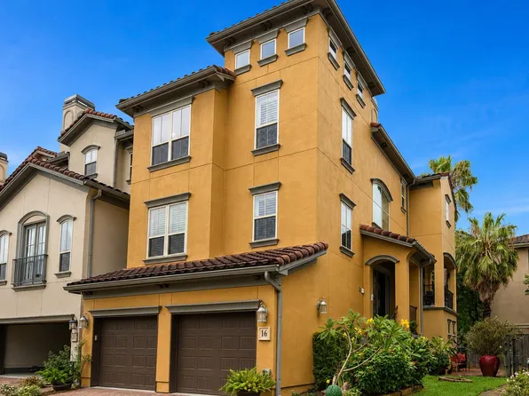 16 Elderwood Dr, Houston, TX 77058