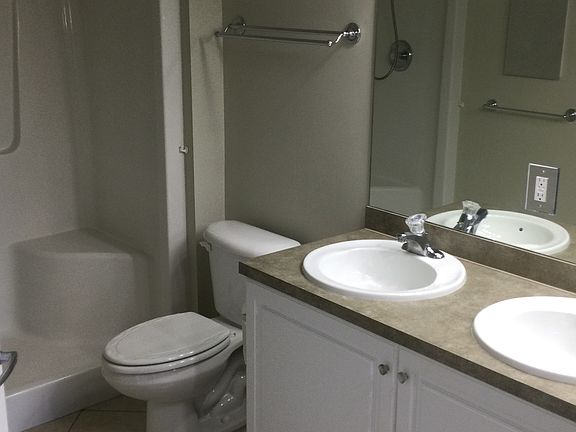 2nd image of 25730 Lake Amelia Way