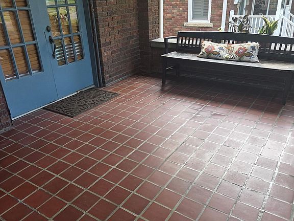 2nd image of 511 9th Ave