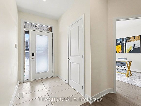 4th image of 565 Bobolink Rdg