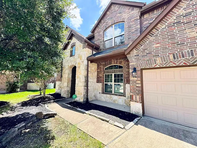 28943 Grand Teton Ct — Photo 2