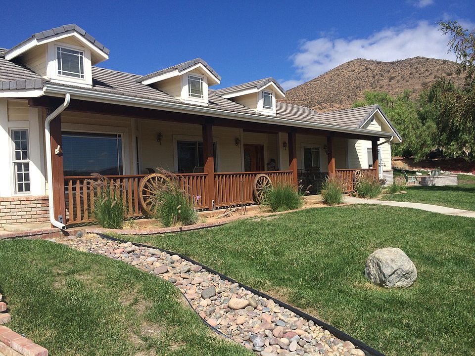 1st image of 2631 Bridle Path Dr