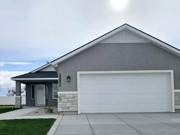 2252 Zion St, Burley, ID 83318