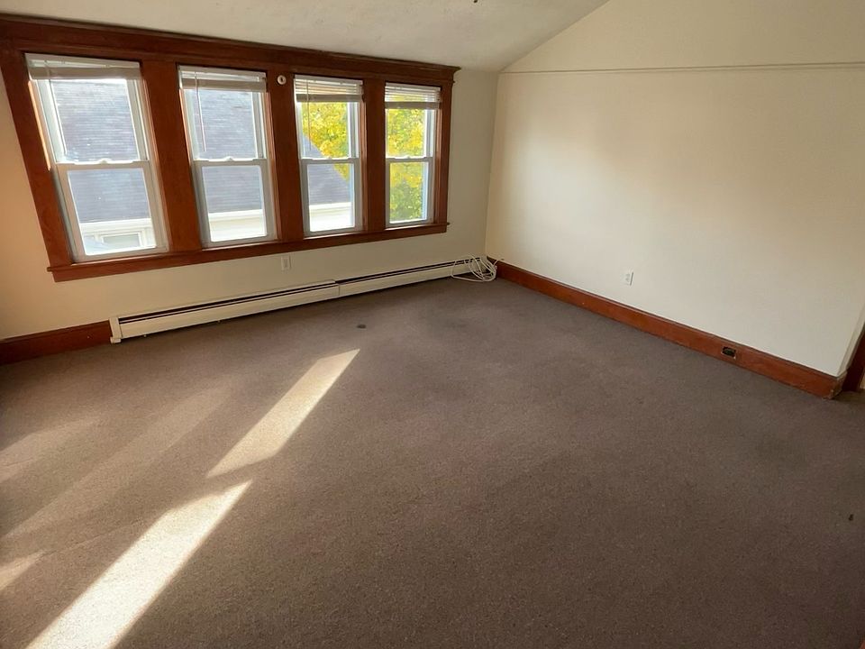 2nd image of 37 Francis St #3