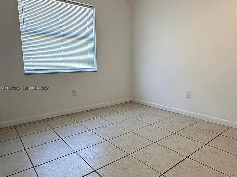 851 NE 207th Ter #6202 — Photo 17