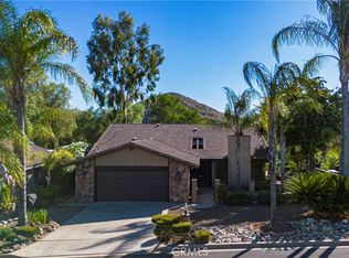 30725 Burning Tree Dr, Canyon Lake, CA 92587