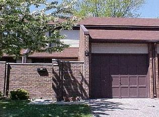 25020 Champlaign Dr #1A, Southfield, MI