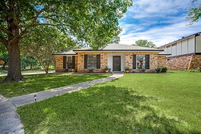 1st image of 5033 Branch Hollow Dr