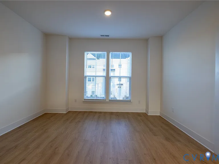 15338 Oasis Sun Way — Photo 10