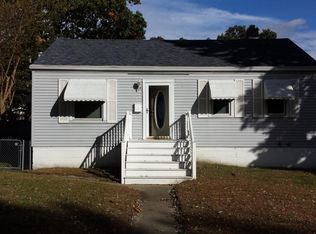 123 N Wiggs St, Griffith, IN 46319