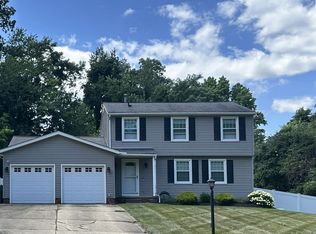 7351 S Meadow Dr, Concord Township, OH 44077