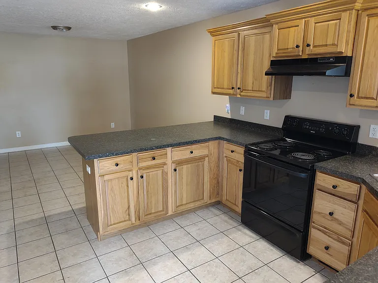 104 Johnson St #1 — Photo 11