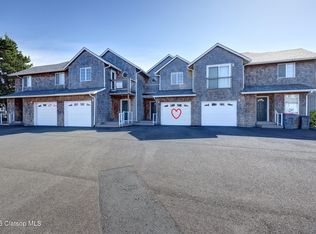305 C St, Astoria, OR 97103