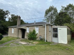 1814 Ridge Ave, Coraopolis, PA 15108